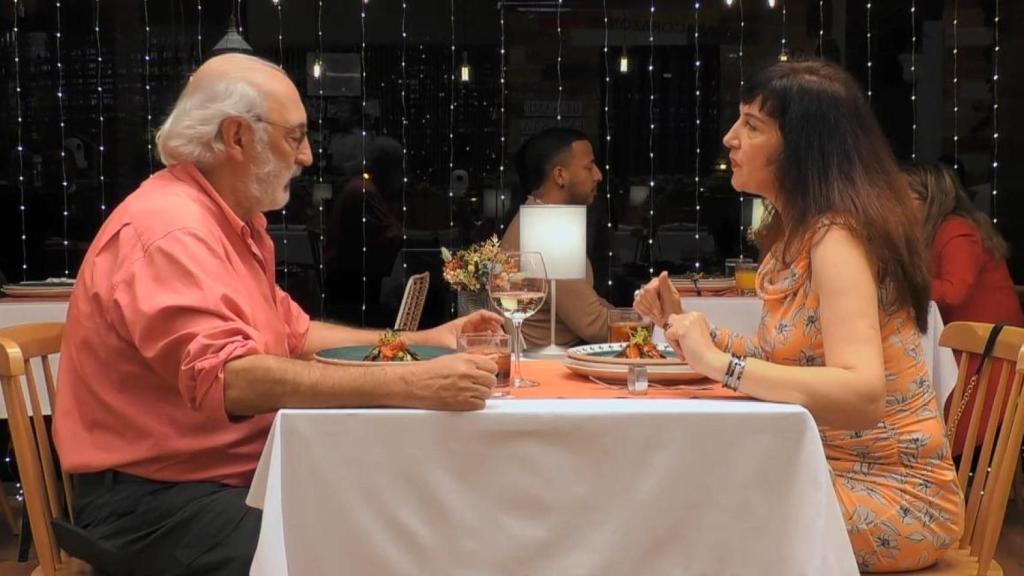 Carlos y Gala, participantes de 'First Dates'