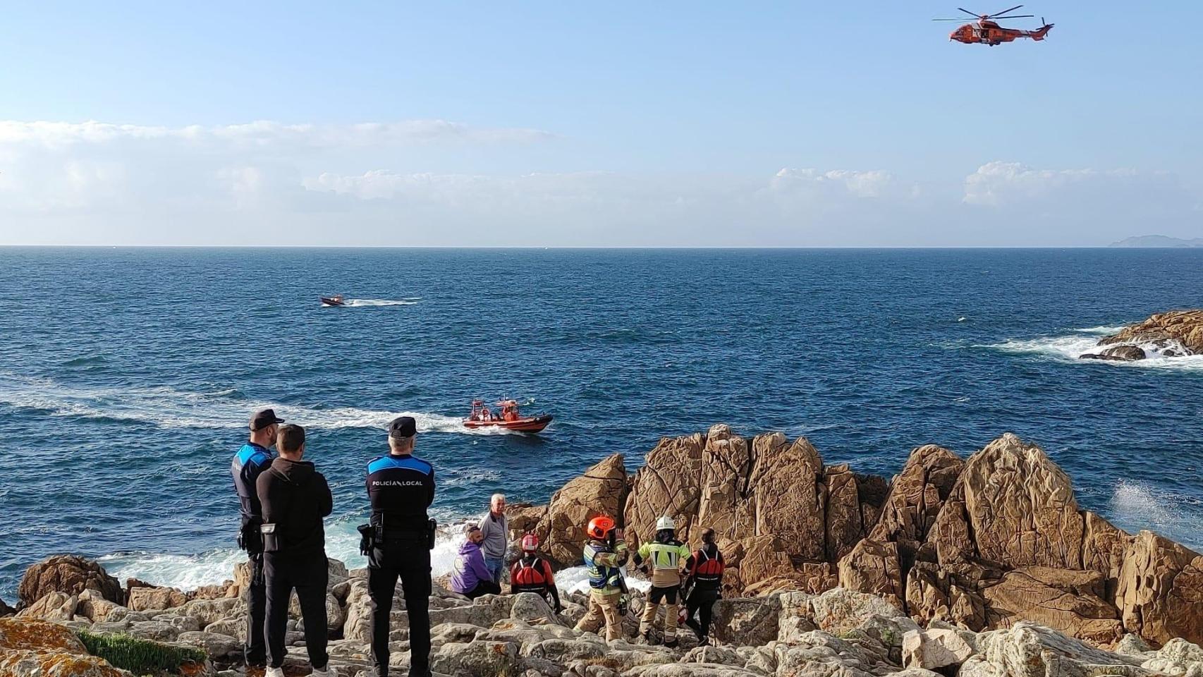 Dispositivo de búsqueda de un desaparecido en Punta Herminia, en A Coruña