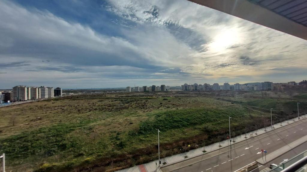 Aspecto del conjunto de parcelas donde se levantará en el futuro el gran parque de El Cañaveral.