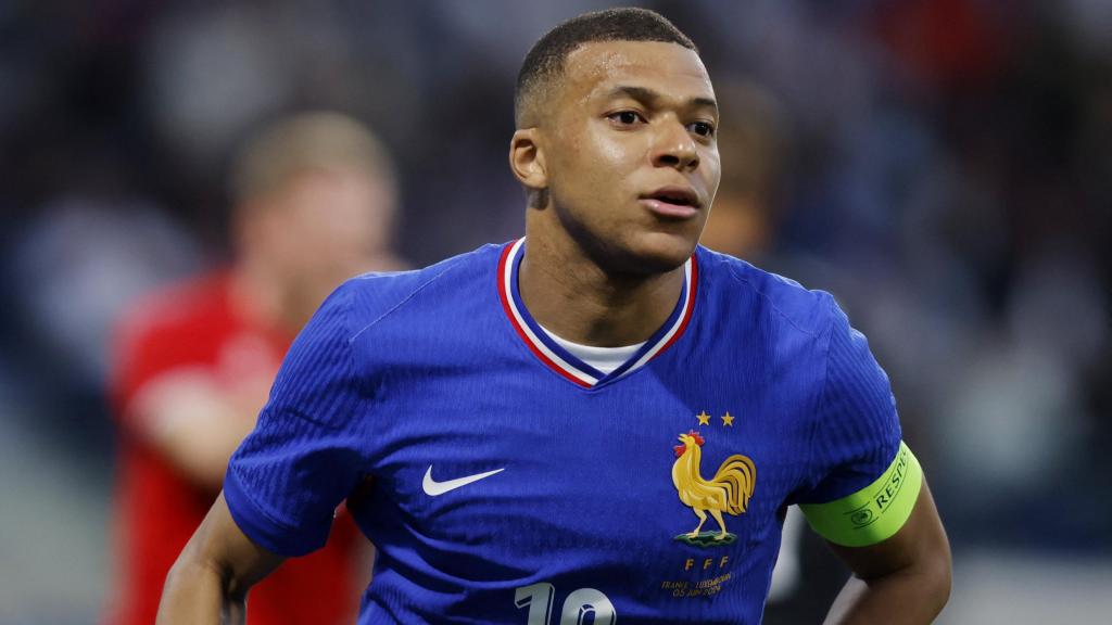 Kylian Mbappé, durante un partido con la selección francesa.