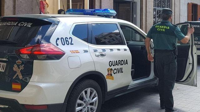 Un agente de la Guardia Civil en Tordesillas