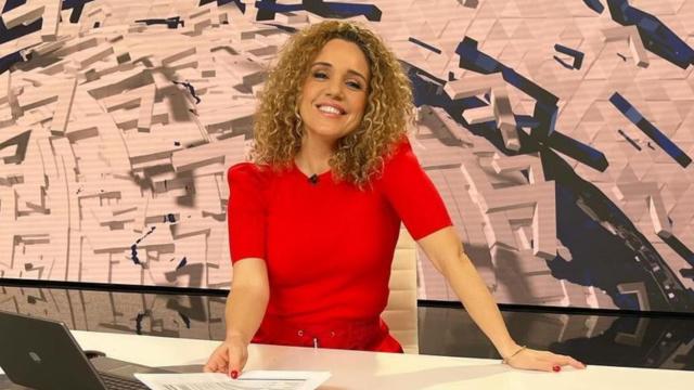 La presentadora Marina Monzón, durante el informativo matinal de Antena 3.