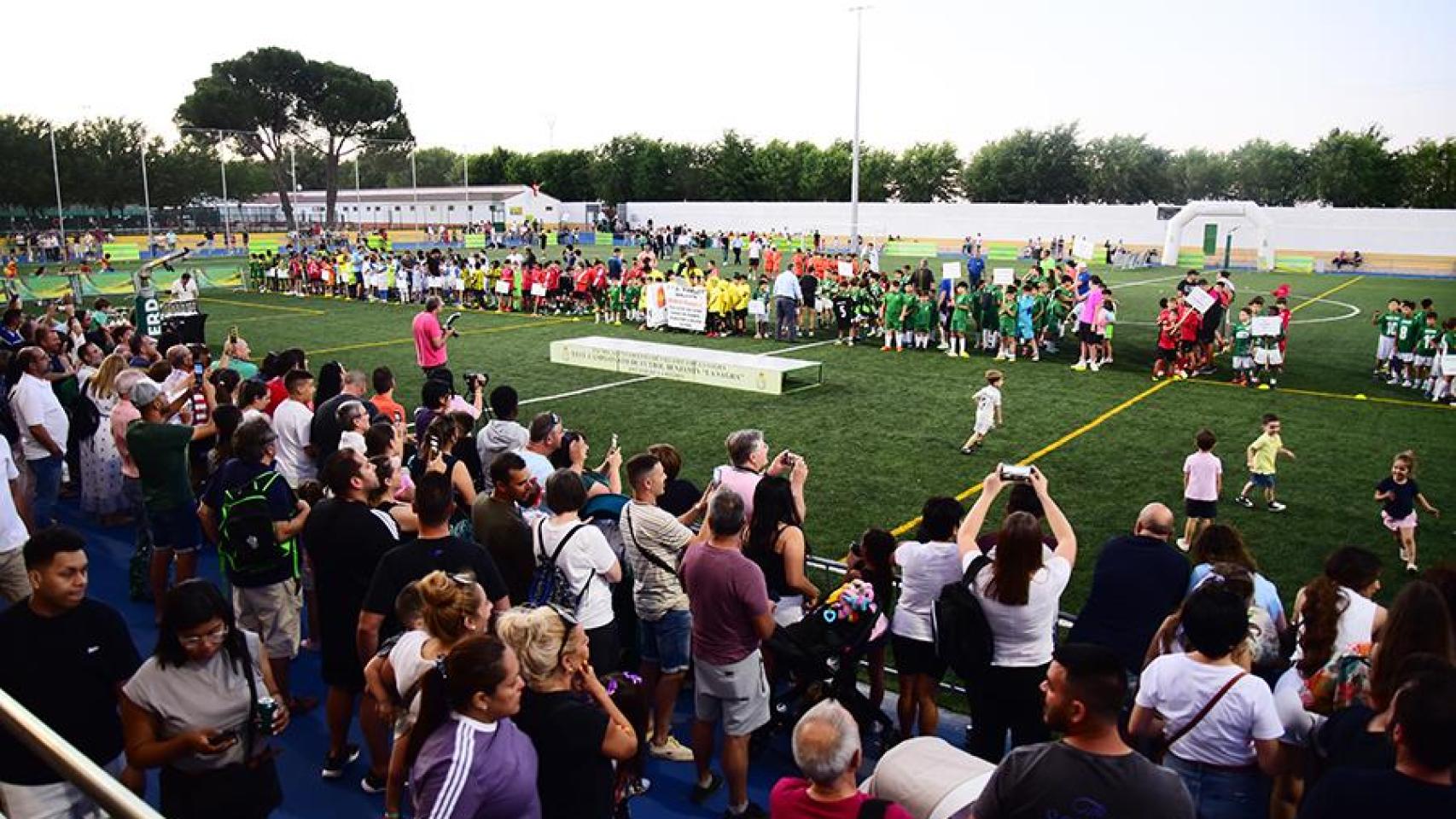 La EFB Odelot Toletum gana un Campeonato de Fútbol Benjamín 'La Sagra' de récord con más 800 participantes
