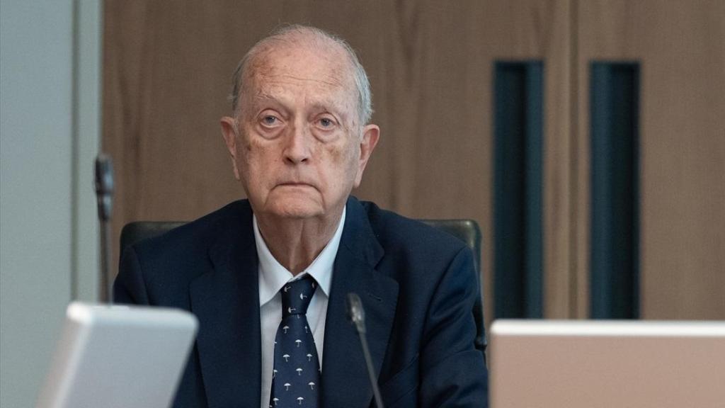 El presidente de Colonial, Juan José Brugera (i), y el consejero delegado de Colonial, Pere Viñolas (d), durante una rueda de prensa, en la sede de Colonial.