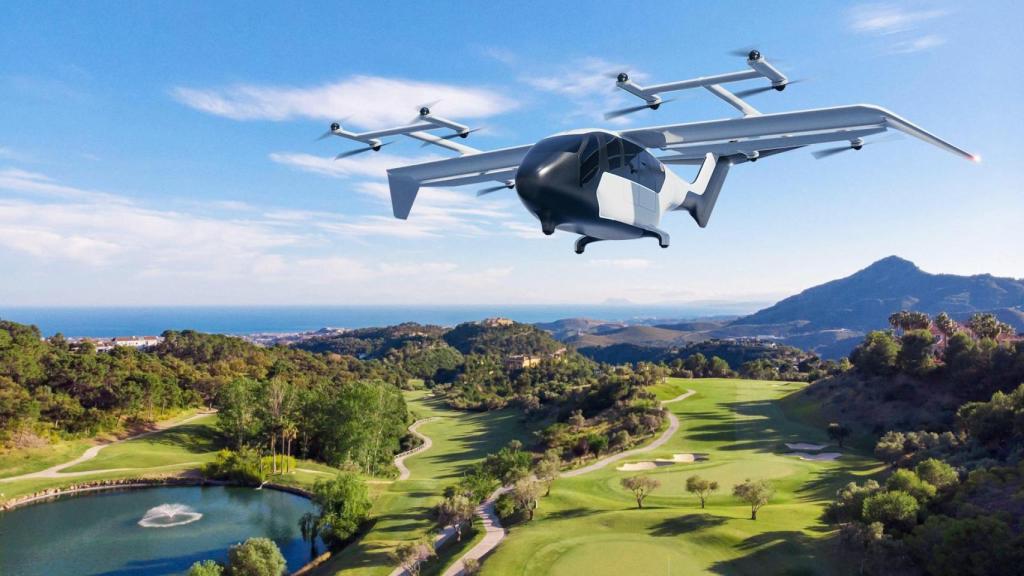 Simulación de una de las aeronaves de Crisalion Mobility sobre uno de los campos de golf de La Zagaleta.