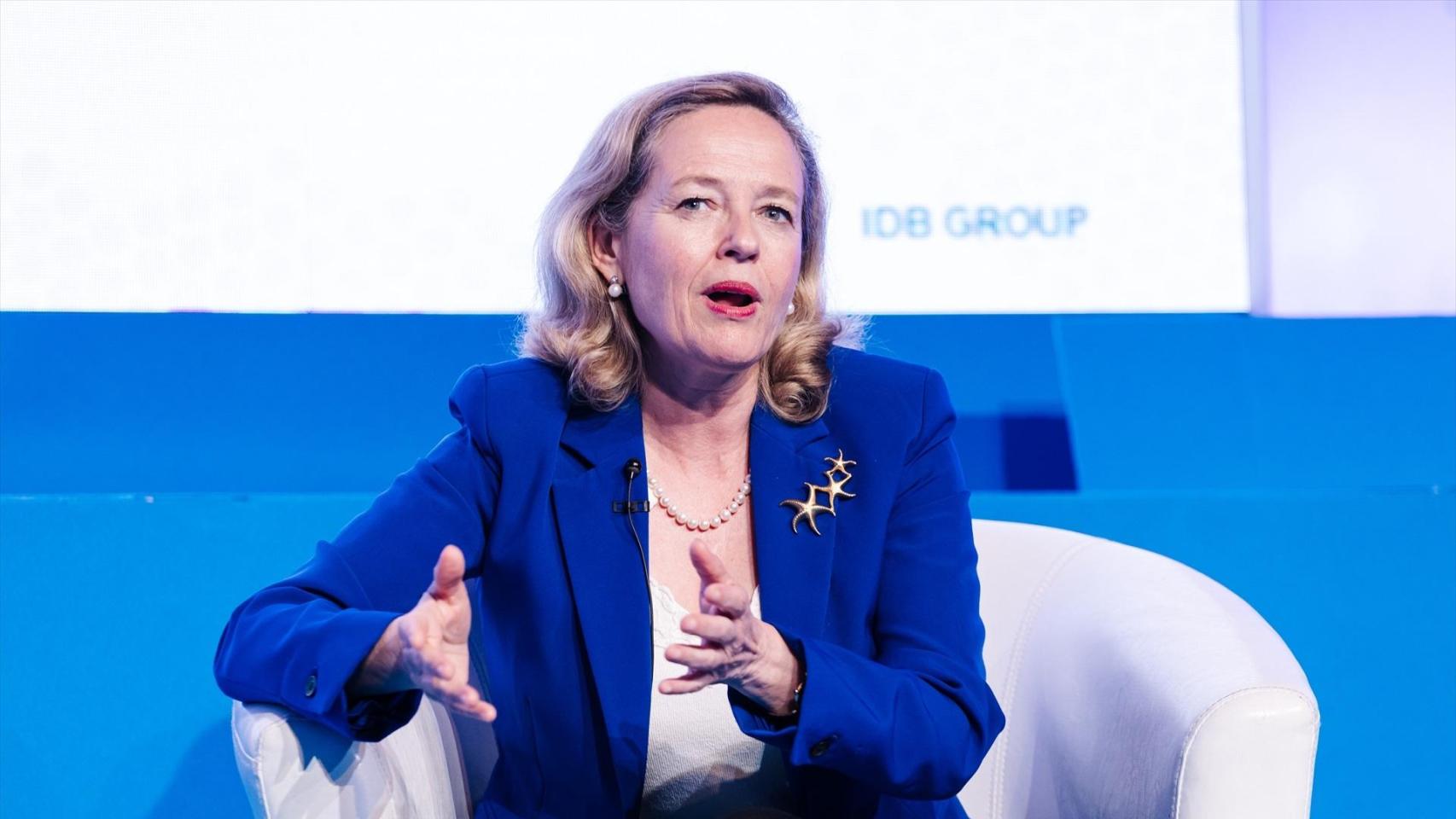 La presidenta del Banco Europeo de Inversiones, Nadia Calviño, durante una conversación en el lanzamiento del programa 'BID for the Americas'.