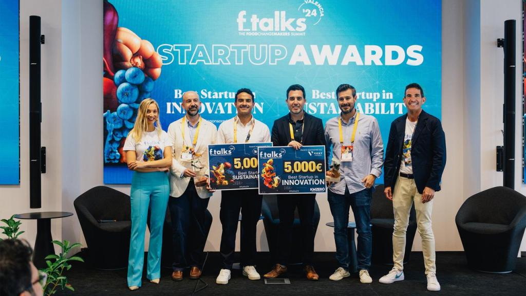 Representantes de las startups ganadoras en los Premios ftalks 2024.