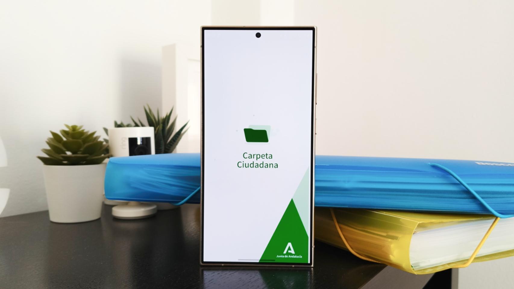 Andalucía estrena su nueva aplicación Carpeta Ciudadana, con cientos de opciones