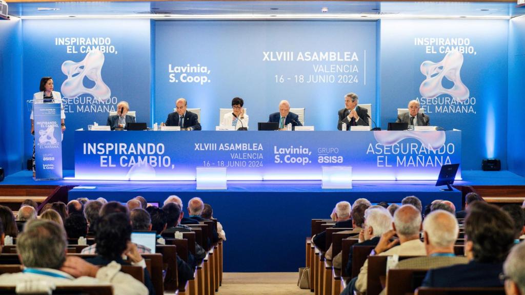 Asamblea de Lavinia S. Coop., accionista única de Asisa.