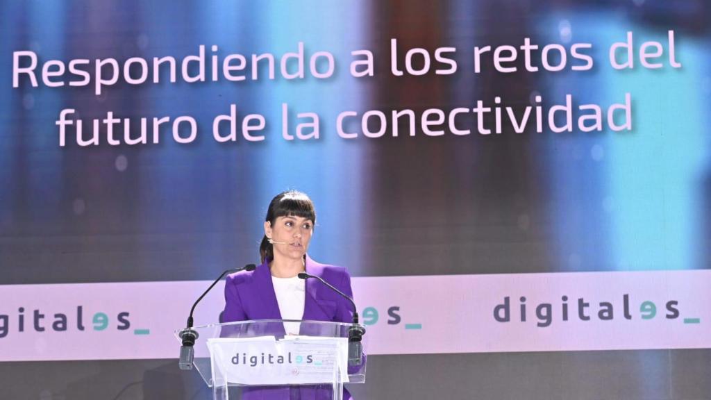 La secretaria de Estado de Telecomunicaciones e Infraestructuras Digitales, María González Veracruz, durante su intervención en DigitalES.