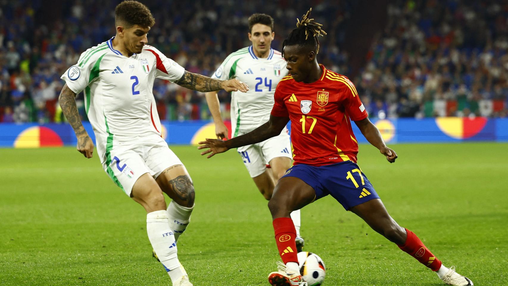 espa-a-1-0-italia-espa-a-le-saca-los-colores-a-la-campeona-italia-y