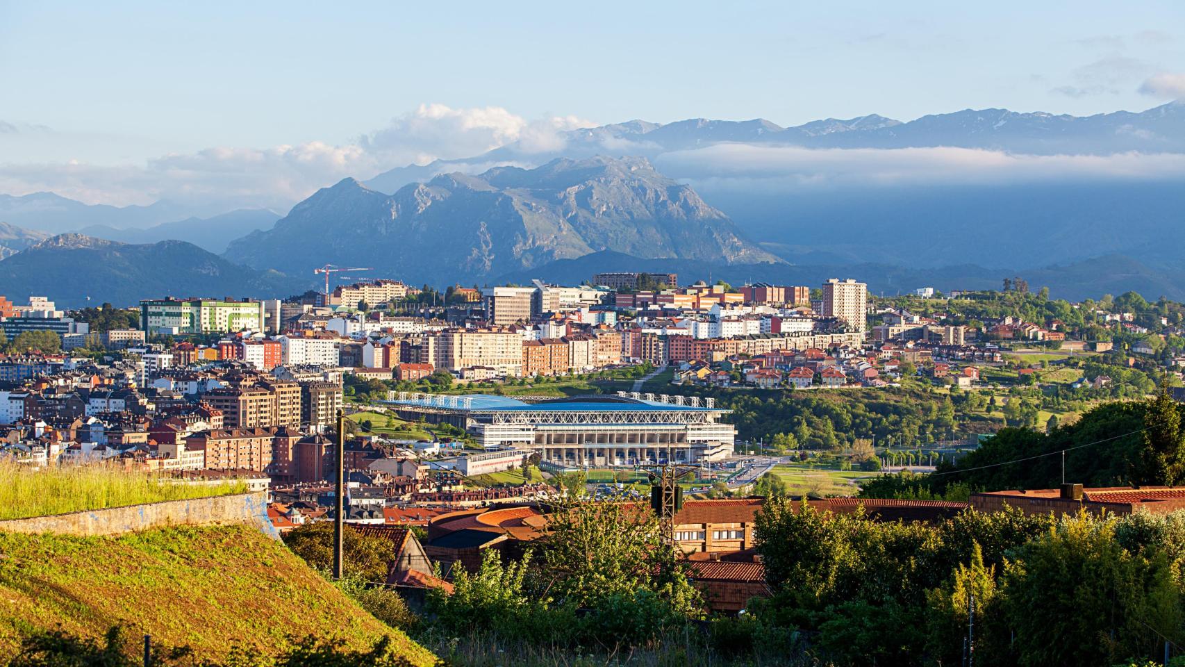 Imagen de archivo de Oviedo.