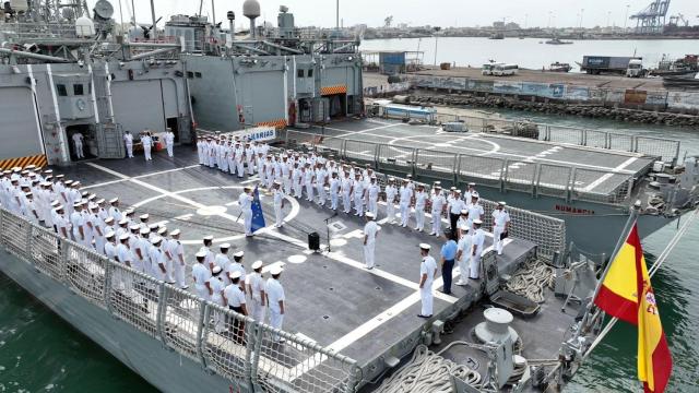 La fragata ‘Numancia’ releva a la fragata ‘Canarias’ en la Operación ‘EUNAVFOR Atalanta’.