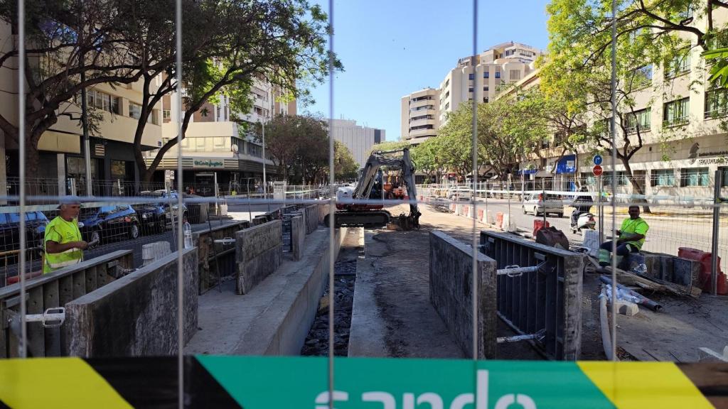 Trabajos del Metro de Málaga en la calle Hilera.