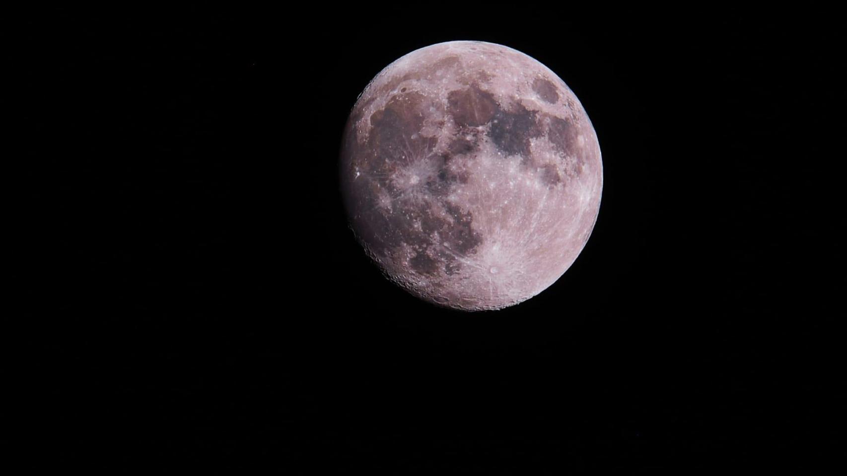 Una imagen de archivo de la Superluna de Fresa