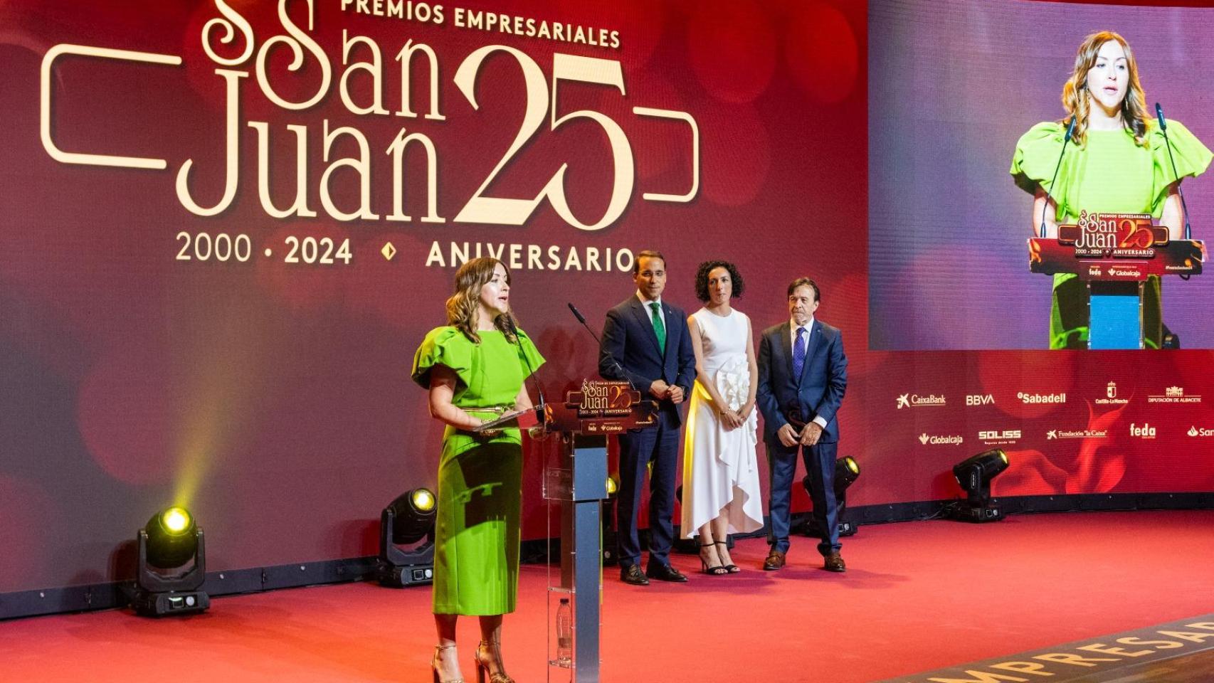 Amelia Rodríguez, responsable de Iberdrola Renovables en Castilla-La Mancha, recogió el premio.
