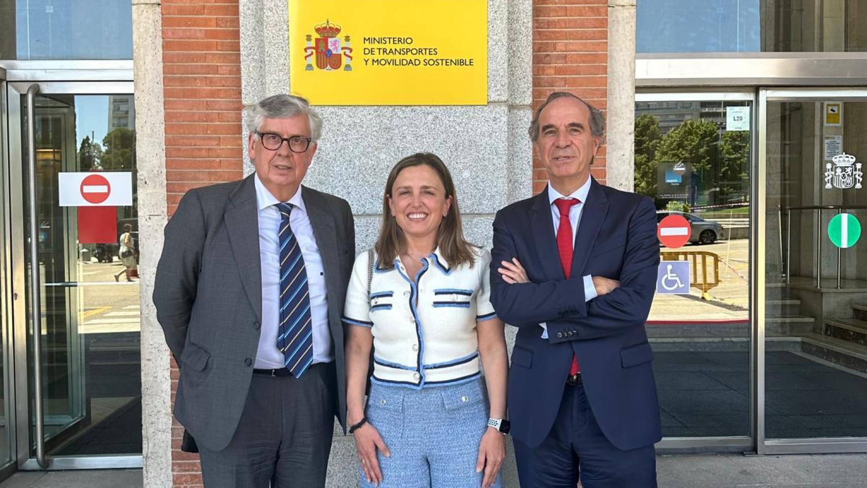 Presidentes de las Confederaciones de Empresarios de Galicia, Asturias y León: Juan Manuel Vieites, María Calvo y Juan María Vallejo.