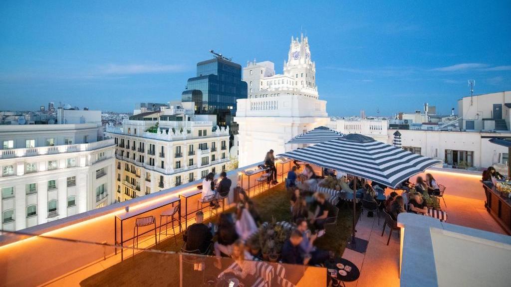 Vista de una de las terrazas del hotel de Cristiano Ronaldo en Madrid.