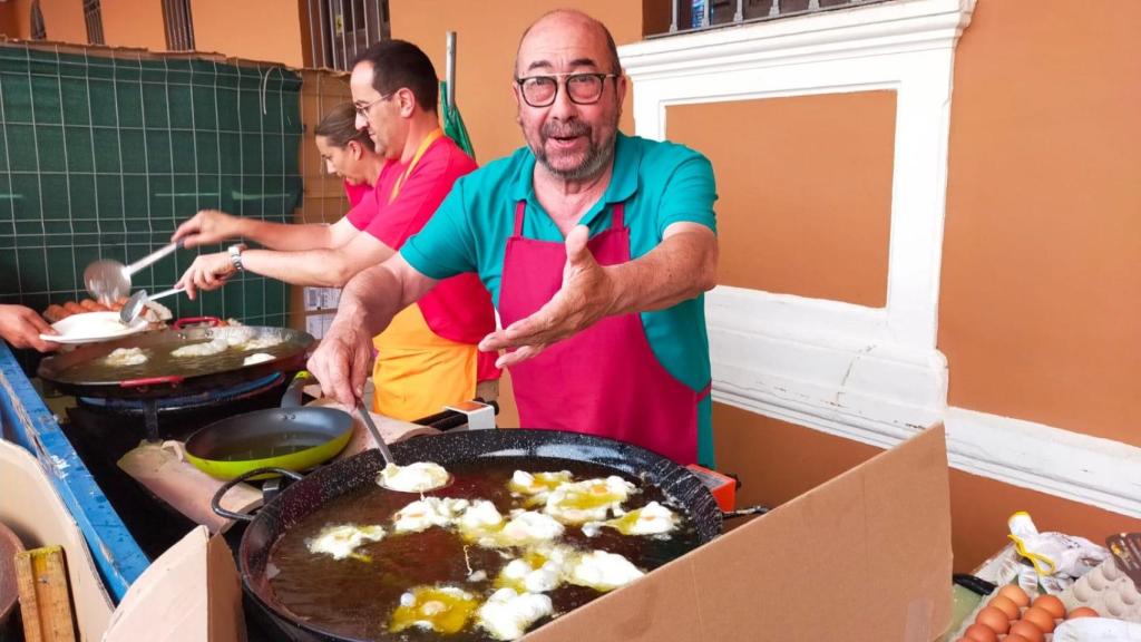 Imagen durante el Concurso de Huevos Fritos de Villalón del pasado año