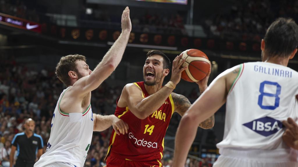 Willy Hernangómez, durante el partido frente a Italia.