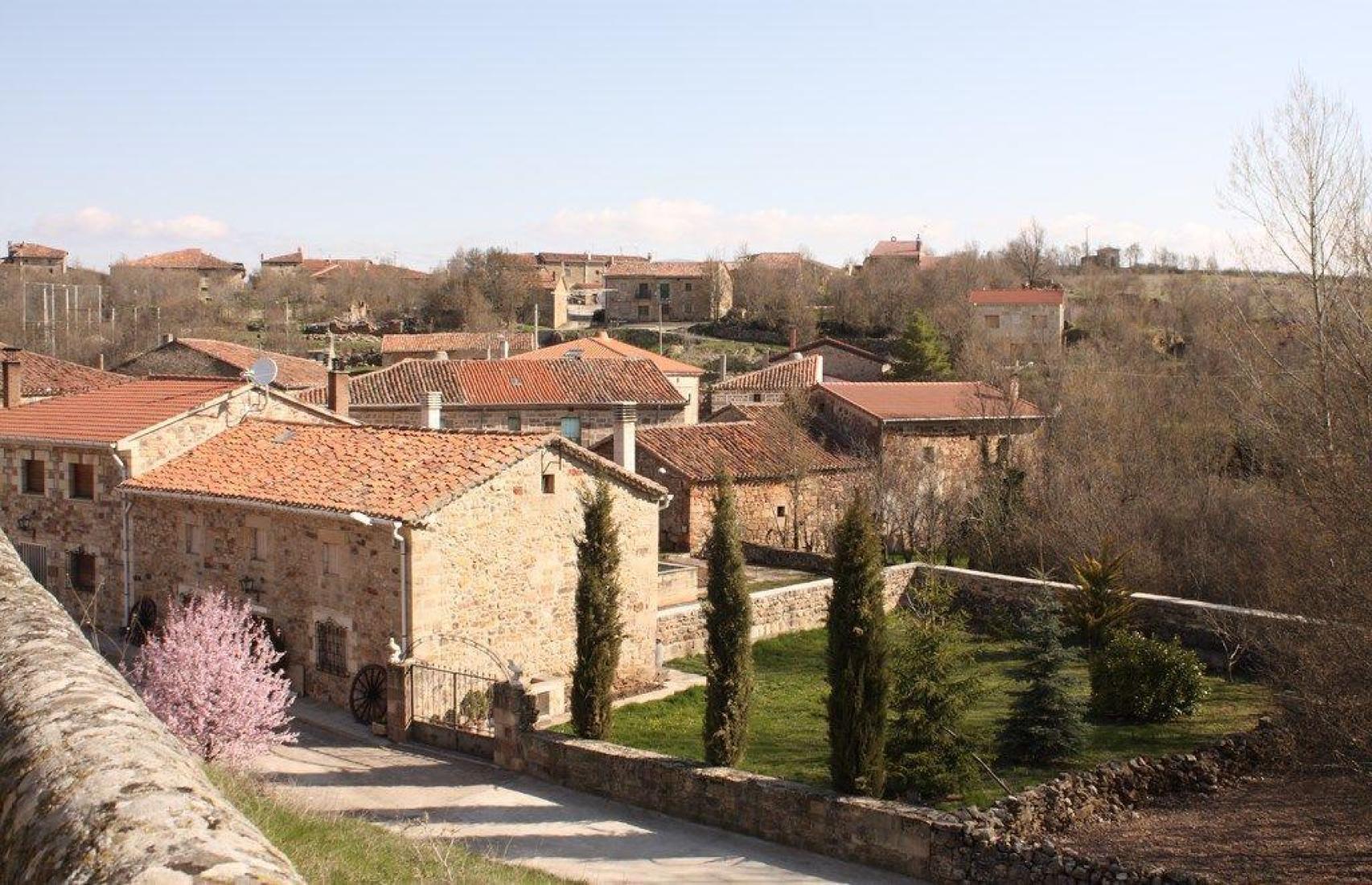 Imagen de la aldea de Jaramillo Quemado, Burgos