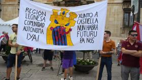Concentración en apoyo a la declaración para la segregación de León.