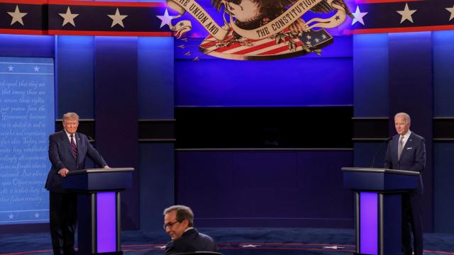 Trump y Biden participan en su primer debate de la campaña presidencial de 2020 en Cleveland (Ohio).