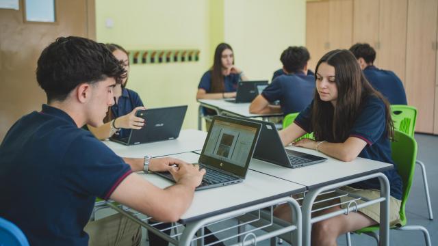 El colegio del futuro es digital: mucho más que ordenadores en las aulas