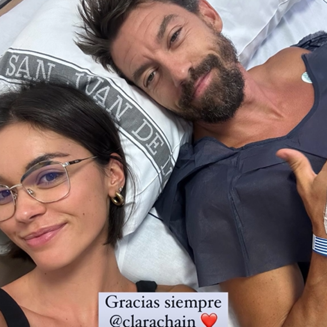 Adrián Lastra y Clara Chaín en una imagen compartida en sus redes sociales.
