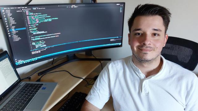 Juan Carlos Ávila acaba de graduarse en el Grado en Ingeniería del 'Software'.