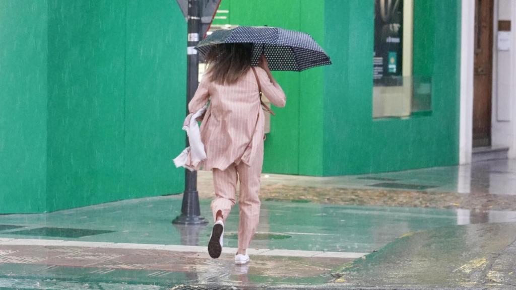 Imagen de una fuerte tormenta registrada en León