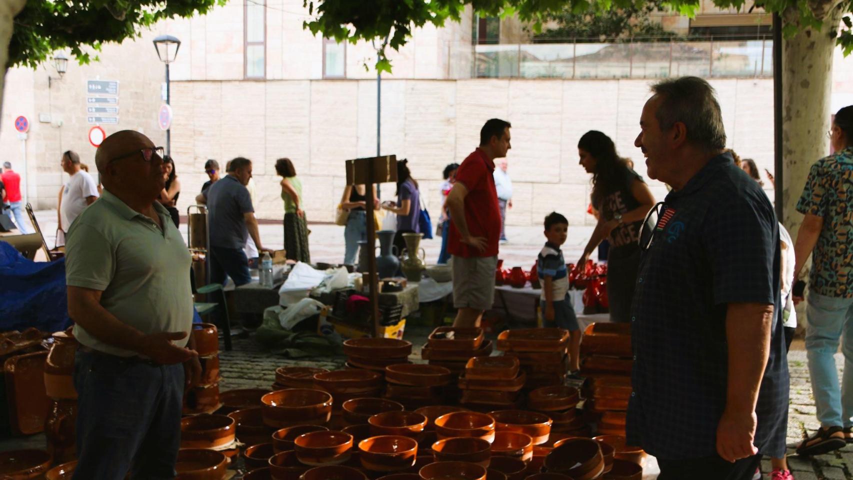 Francisco Guarido en la Feria de la Cerámica de Zamora