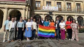 Conmemoración del Día del Orgullo LGTB en el Ayuntamiento de León