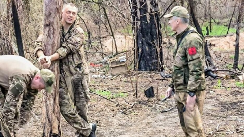 En la imagen, el suboficial Andrey Elissenko, que denunció que sus mandos le amarraron a un árbol durante un bombardeo ucraniano. Sobrevivió y fue transferido a un grupo de reconocimiento.