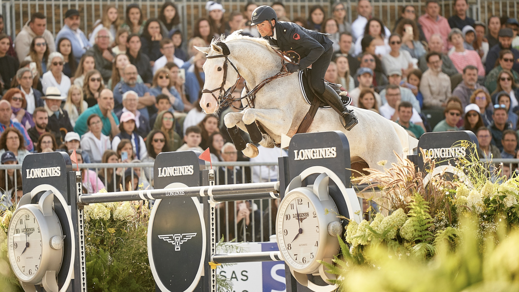 Lorenzo de Luca montando a “Carlson 86”