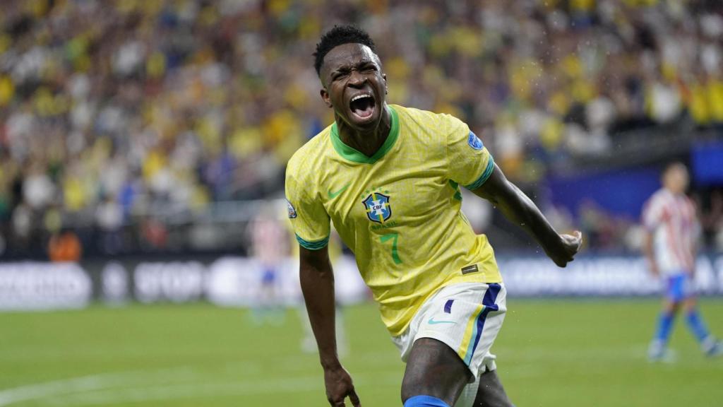 Vinicius celebra un gol en la Copa América con Brasil