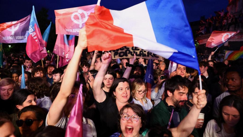Reacciones a los primeros resultados de las legislativas de Francia.