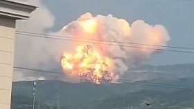 Imagen de la explosión producida por la caída del cohete chino