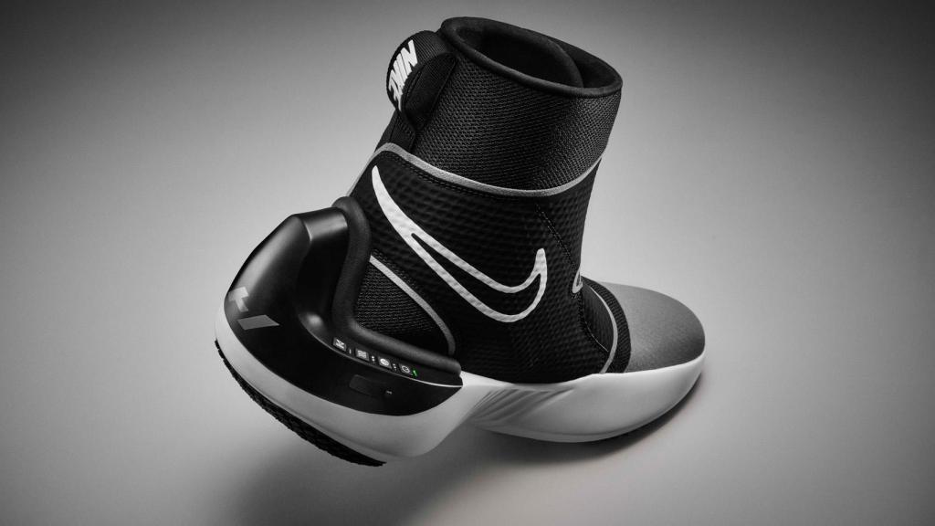 Bota Nike x Hyperice.