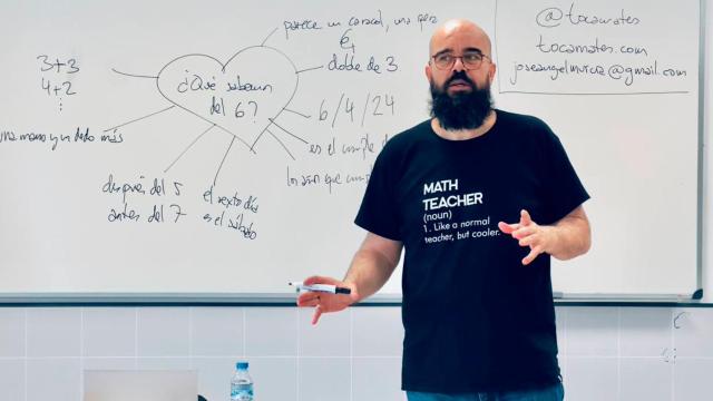 Murcia es profesor asociado de la UCM y colabora con la startup 'Smartick'.