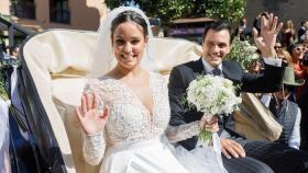 Carolina Monje y Álex Lopera el día de su boda.