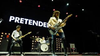 Chrissie Hynde, alma de Pretenders, demuestra en Madrid que es más que una superviviente del rock