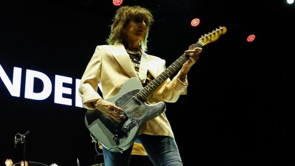 La cantante y guitarrista de la banda británica 'Pretenders', Chrissie Hynde en las Noches del Botánico de Madrid. Foto: EFE/Juanjo Martín