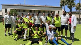 Partido entre leyendas de la Selección española y el equipo de futbol de San Juan de Dios