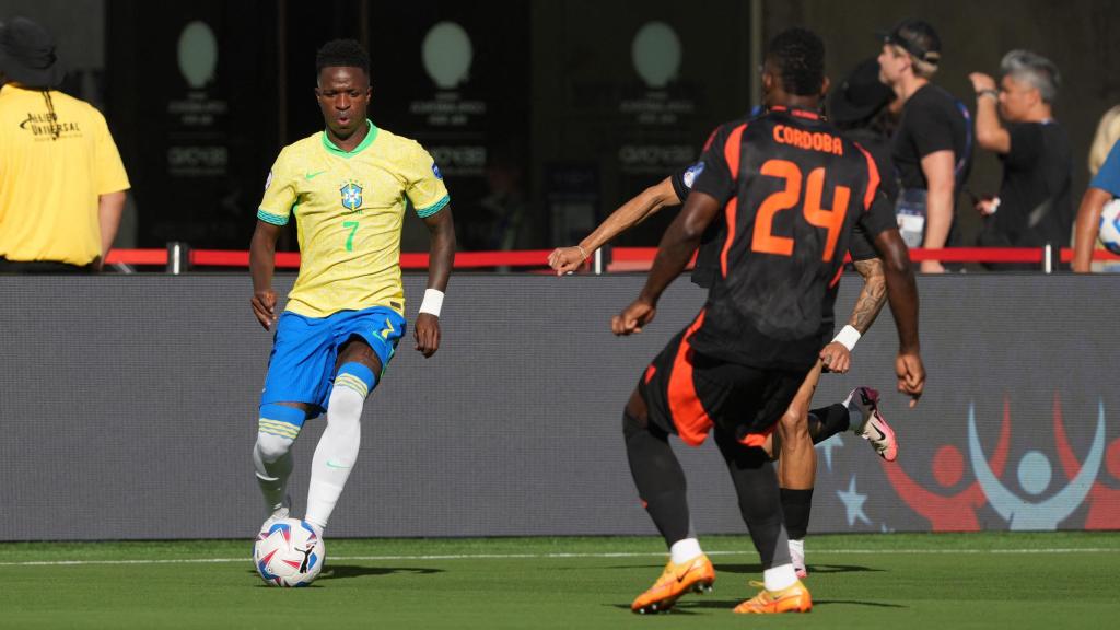 Vinicius, contra Colombia en la Copa América