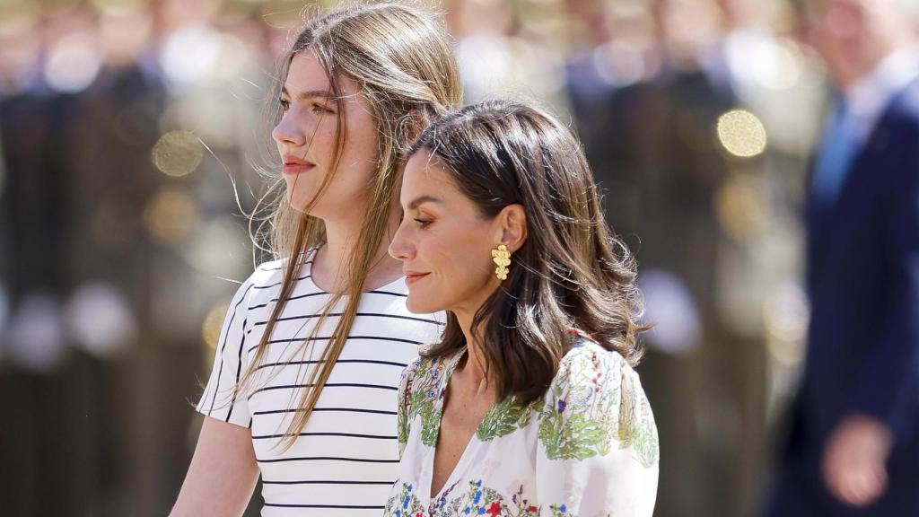 La reina Letizia y la infanta Sofía.