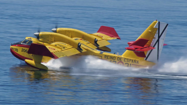 CL-415 del 43 Grupo de España