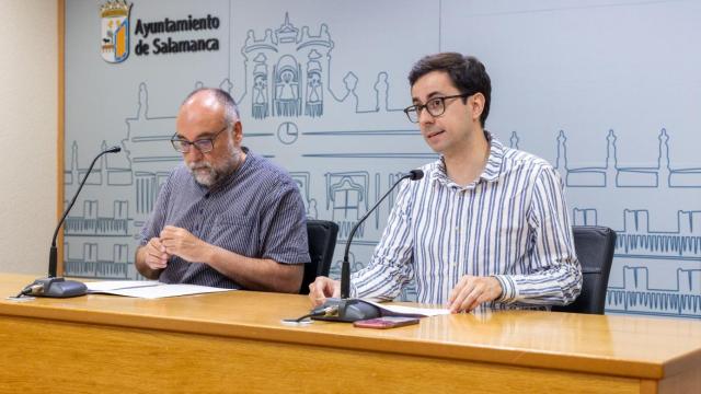Los concejales socialistas Juan José Meilán y José Luis Mateos