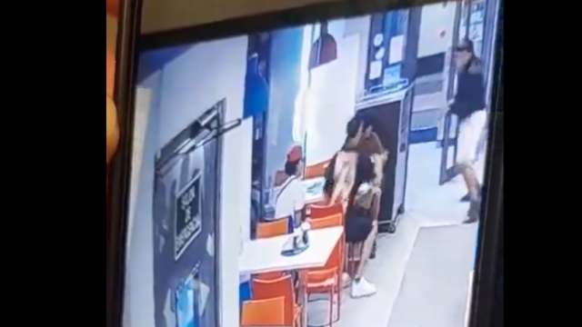 Imagen del vídeo donde se ve el tiroteo en una pizzería de Delicias.