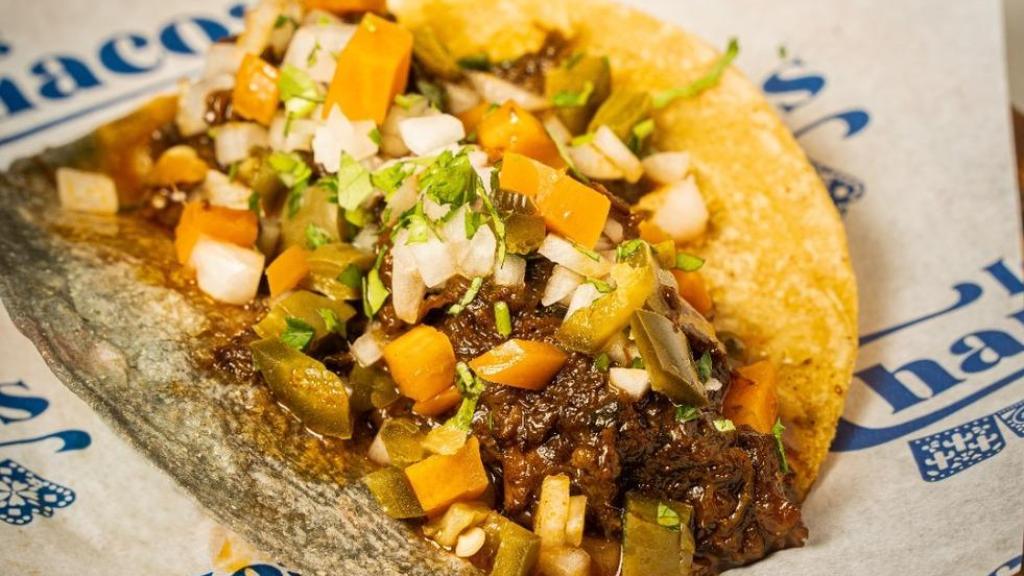 El mejor taco mexicano de la Comunitat Valenciana, de la taquería Los Chamacos, en Castellón. EE